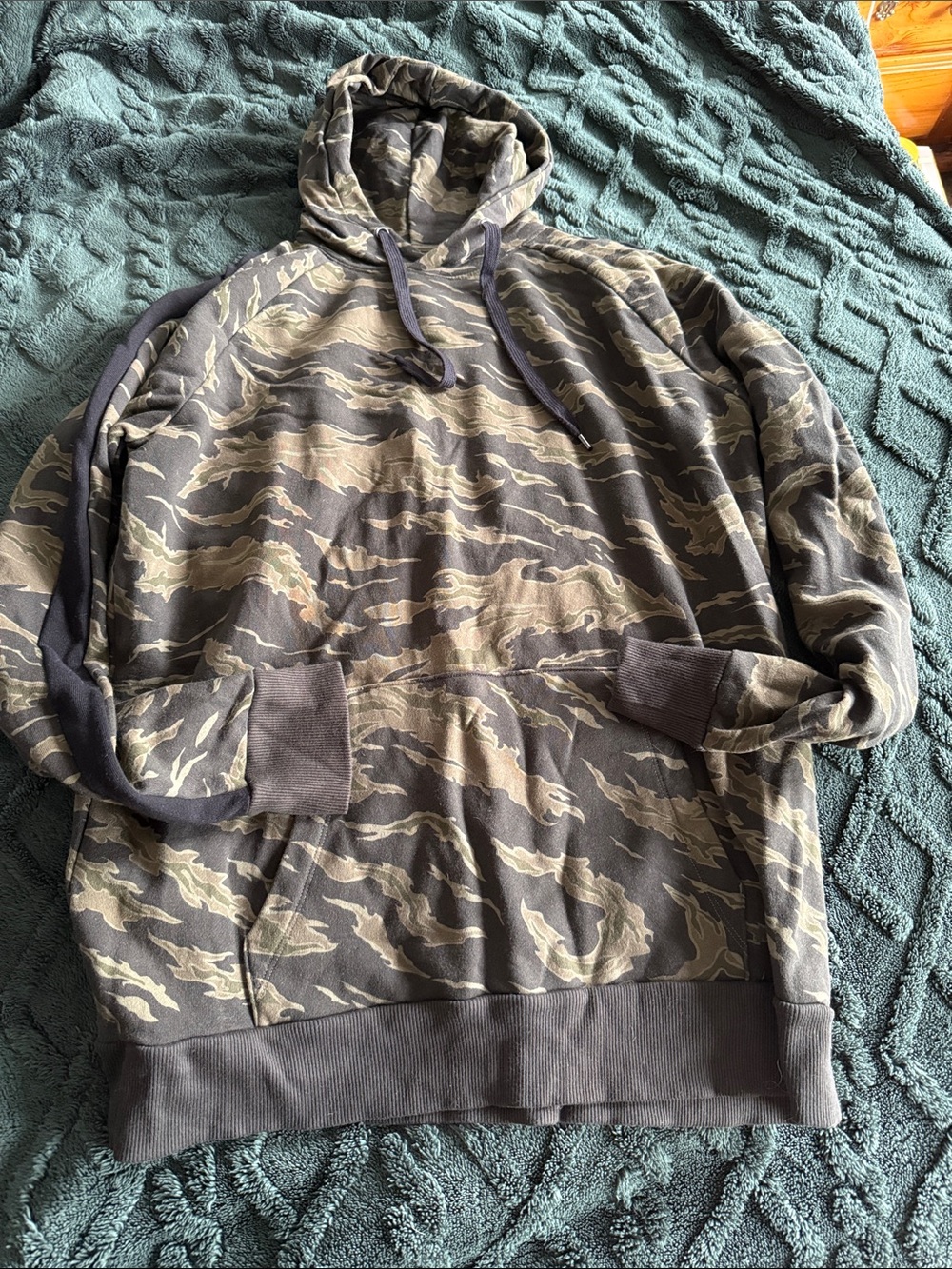 Camo Hooded Pullover Sweatshirt - Olive & Brown